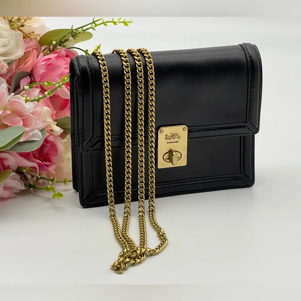 🎊Last One In Stock🎊Coach Small Black Calf Leather Belt Bag - Picture 6 of 16